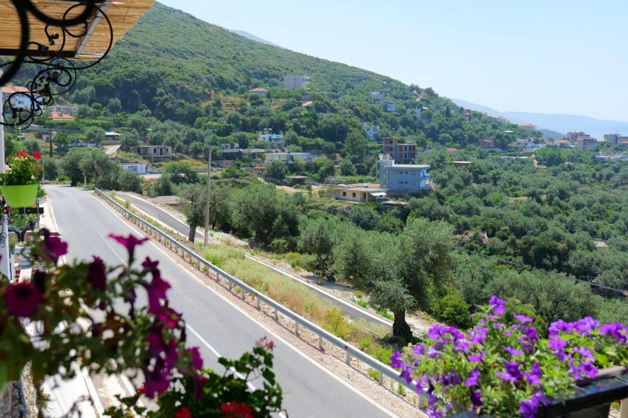 مبيت وإفطار Vila Panorama Piqeras المظهر الخارجي الصورة