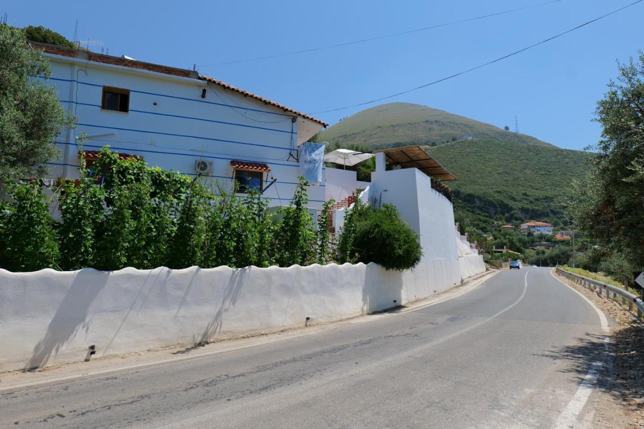 مبيت وإفطار Vila Panorama Piqeras المظهر الخارجي الصورة