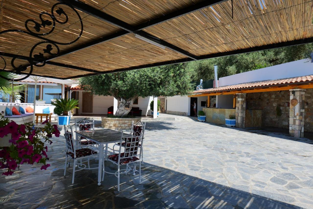 مبيت وإفطار Vila Panorama Piqeras المظهر الخارجي الصورة
