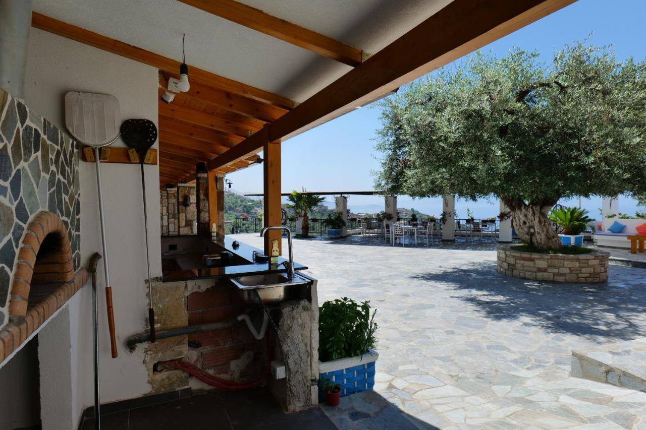 مبيت وإفطار Vila Panorama Piqeras المظهر الخارجي الصورة