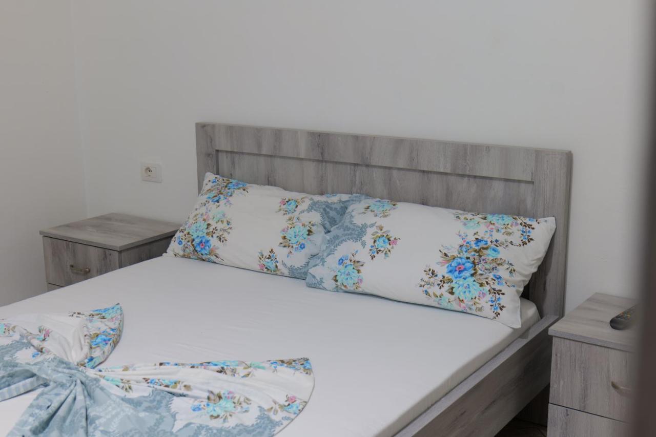 مبيت وإفطار Vila Panorama Piqeras المظهر الخارجي الصورة