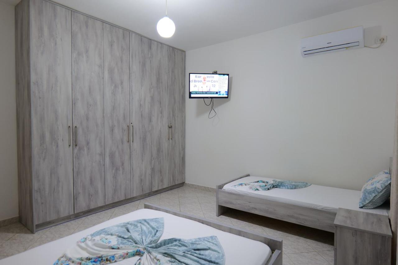 مبيت وإفطار Vila Panorama Piqeras المظهر الخارجي الصورة