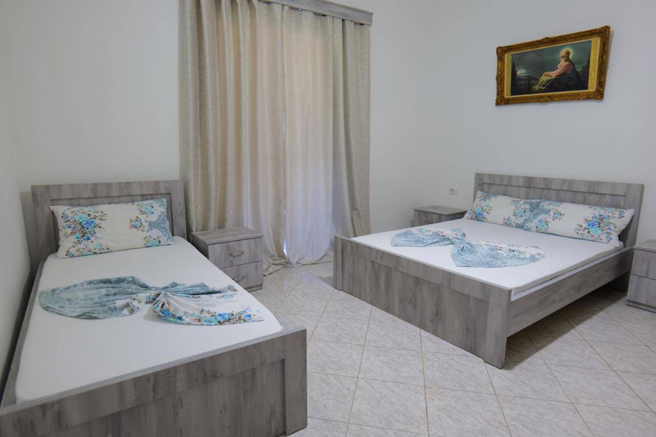 مبيت وإفطار Vila Panorama Piqeras المظهر الخارجي الصورة