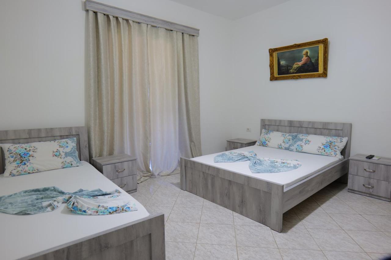 مبيت وإفطار Vila Panorama Piqeras المظهر الخارجي الصورة
